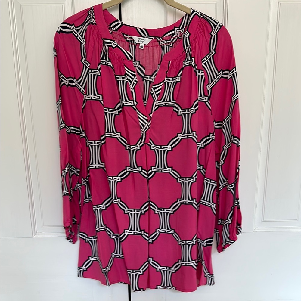 Crown & Ivy Pink and White Blouse Elegant Top